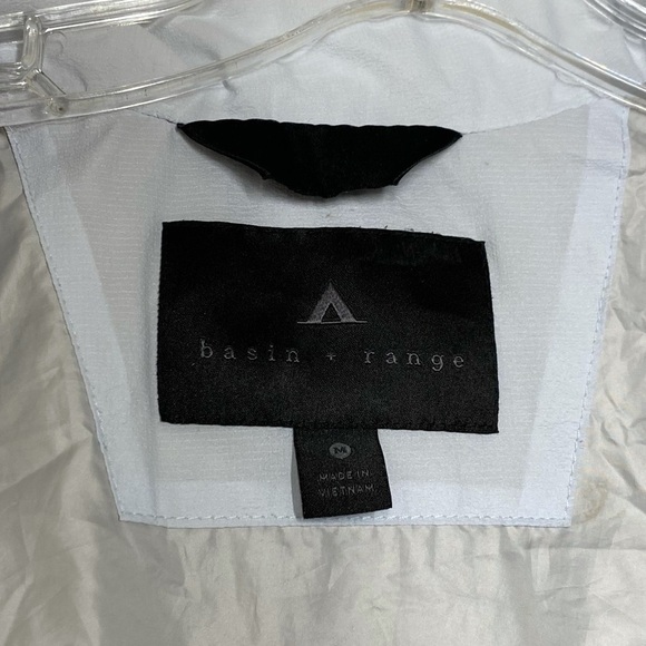 Basin + Range Puffer Coat Quilted Blue - Picture 4 of 12